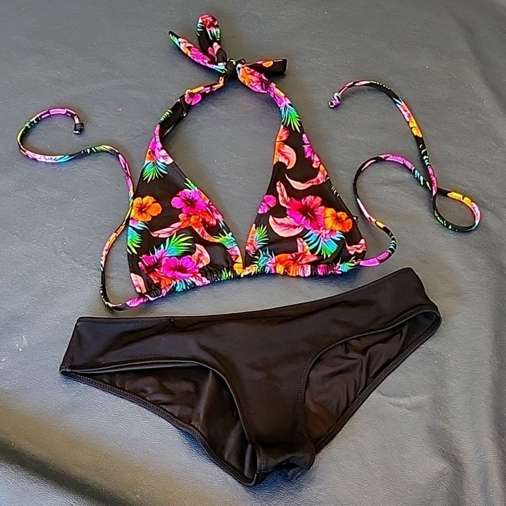 Victoria's Secret Cheeky Bikini Bright Tropical Hawaiian Vibes Size Medium